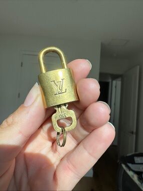Louis Vuitton Lock & Key Set #310